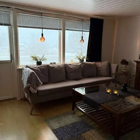 House On In Beautiful Surroundings 펜션 *
